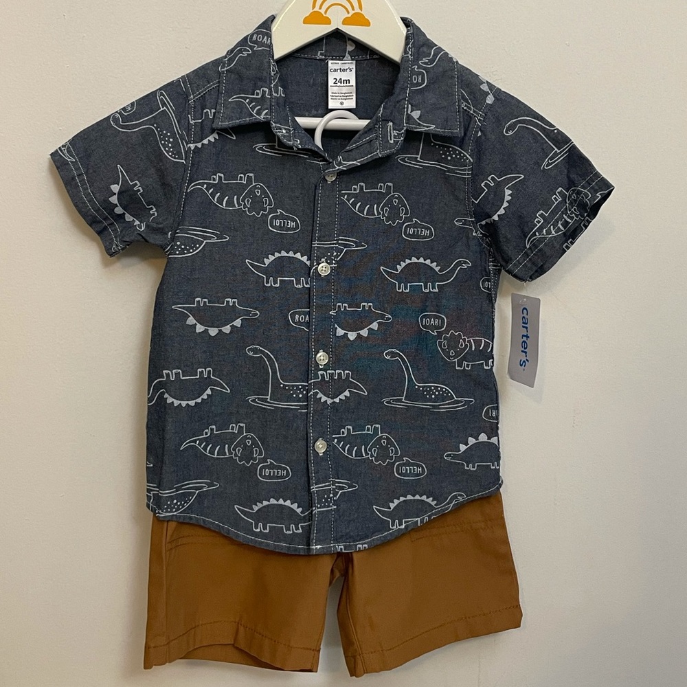 Carter’s 2 pc dinosaur set NWT size 24 months